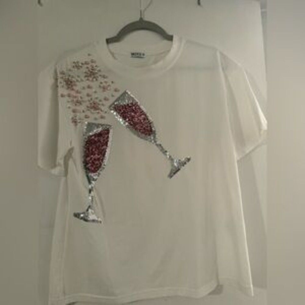 NWOT Why Dress Pink Champagne Sequin Tee – Small